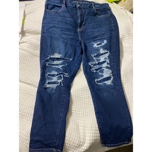 Women’s plus size American Eagle distressed jeans size 20 short